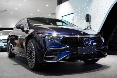 Mercedes-Benz EQS 500 4MATIC AMG Premium   ปี 2024 ราคา 4990000 (C2025012301)